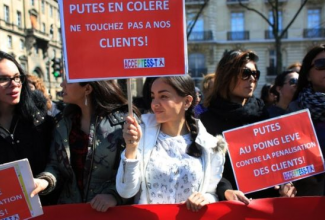 Procenjuje se da u Francuskoj ima između 30.000 i 40.000 seksualnih radnica. Fotografija: AP